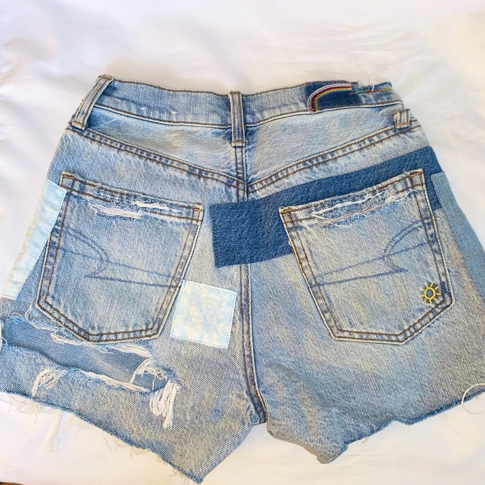 American Eagle Distressed High Waist Denim Shorts Pride 🌈 Size000
